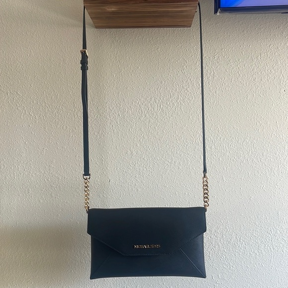 MICHAEL Michael Kors - Picture 4 of 11